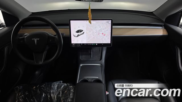 Tesla Model Y Long Range AWD 2021 — фото 7
