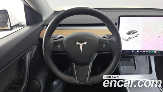 Tesla Model Y Long Range AWD 2021 — фото 13