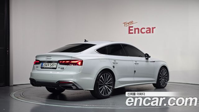 Audi A5 (F5) 40 TFSI Quattro Premium Sportback 2023 — фото 2