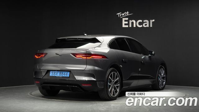 Jaguar I-PACE EV400 First Edition 2019 — фото 2