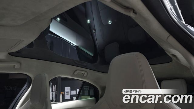 Jaguar I-PACE EV400 First Edition 2019 — фото 18