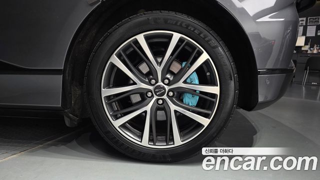 Jaguar I-PACE EV400 First Edition 2019 — фото 21