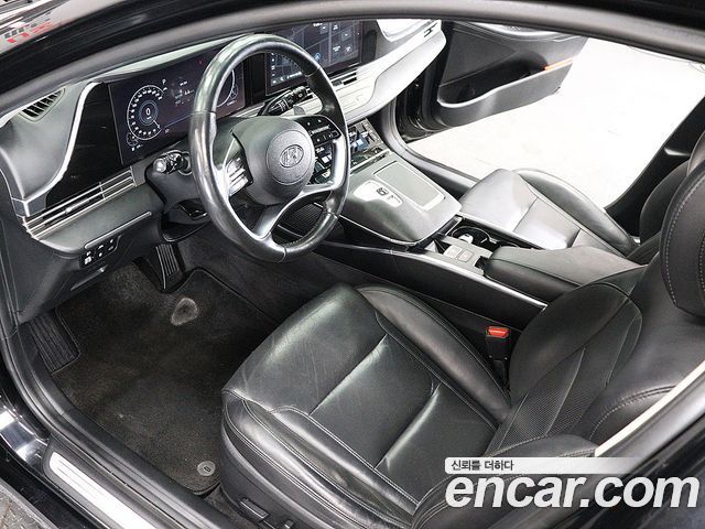 Hyundai Grandeur (IG) 2.5 Premium 2023 — фото 21