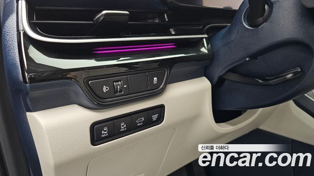 Kia Carnival (IV) HEV 9seater Gravity 2025 — фото 18