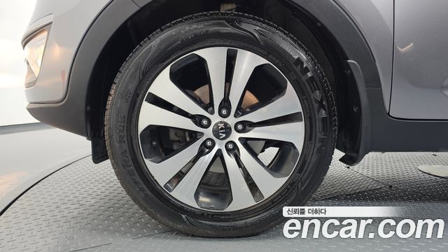 Kia Sportage R Diesel 2WD TLX High-Deluxe 2013 — фото 5