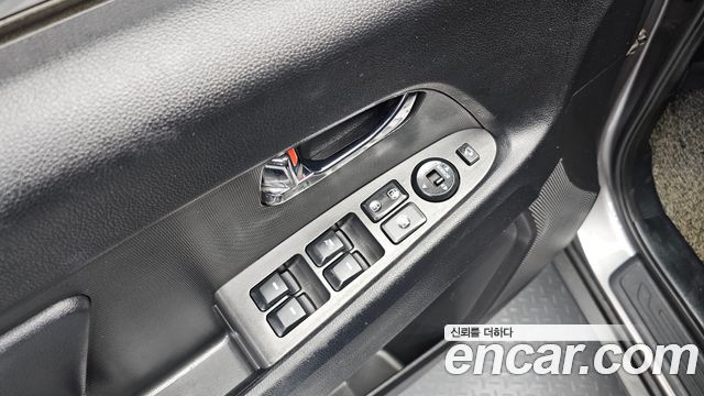 Kia Sportage R Diesel 2WD TLX High-Deluxe 2013 — фото 12