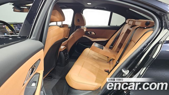 BMW 3 Series (G20) 320i M Sport 2024 — фото 11