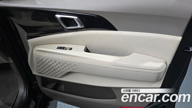 Kia Carnival (IV) HEV 9seater Gravity 2025 — фото 24