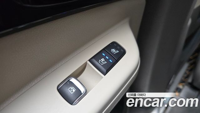 Kia Carnival (IV) HEV 9seater Gravity 2025 — фото 28