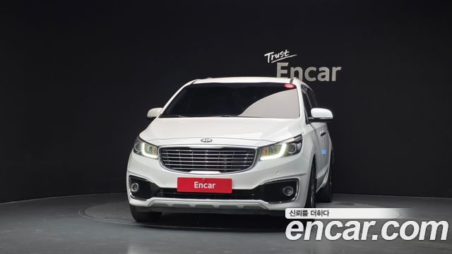 Kia Carnival 9-seater Luxury 2018 — фото 3