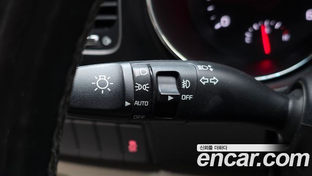 Kia Carnival 9-seater Luxury 2018 — фото 15