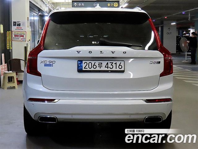 Volvo XC90 (II) D5 Inscription 2018 — фото 5