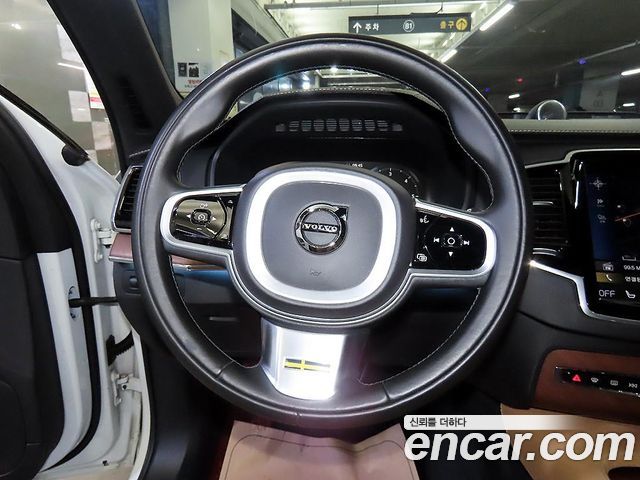 Volvo XC90 (II) D5 Inscription 2018 — фото 8