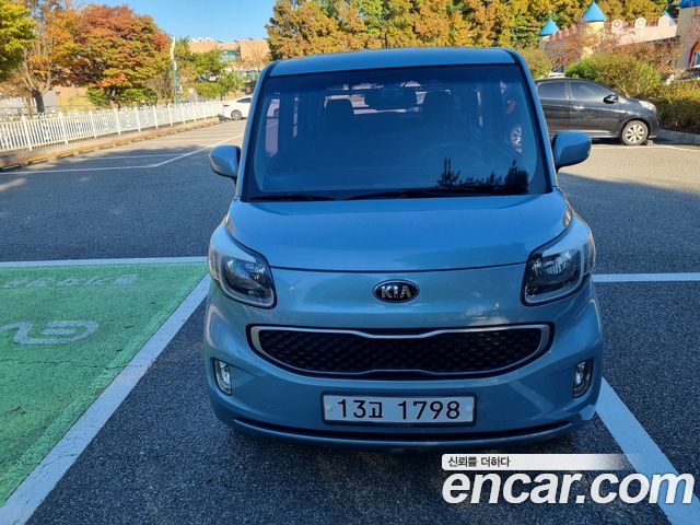Kia Ray VAN Deluxe