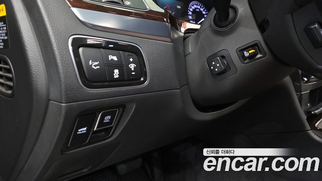Hyundai Equus (New) VS380 Exclusive 2014 — фото 20