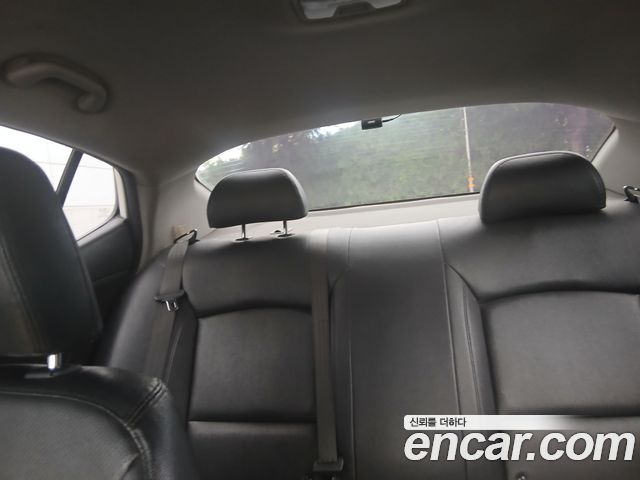 Kia K5 LPI Deluxe 2015 — фото 20