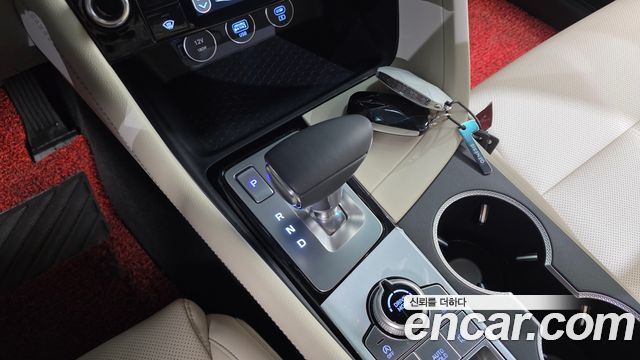 Genesis G70 Gasoline 2.5T 2WD 2024 — фото 9
