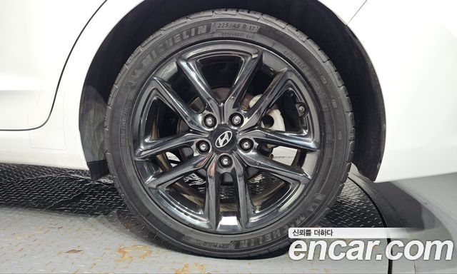 Hyundai Avante (AD) 1.6 GDI Modern special 2016 — фото 21