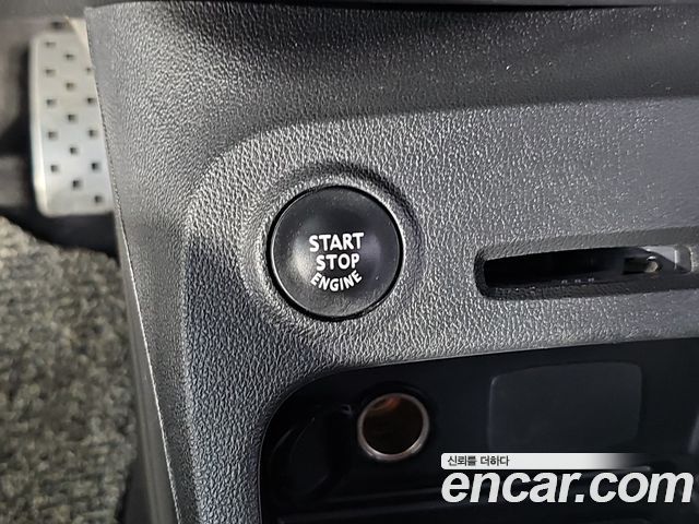 Renault Korea QM3 RE Signature 2017 — фото 18