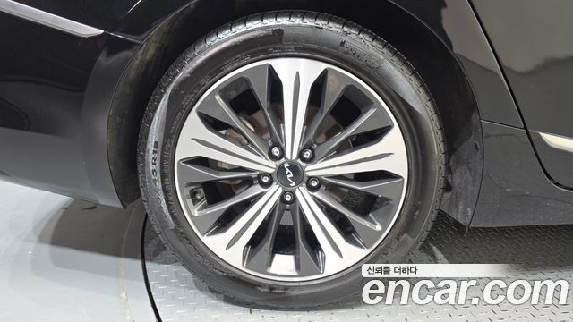 Kia K8 Hybrid Noblesse 2022 — фото 5