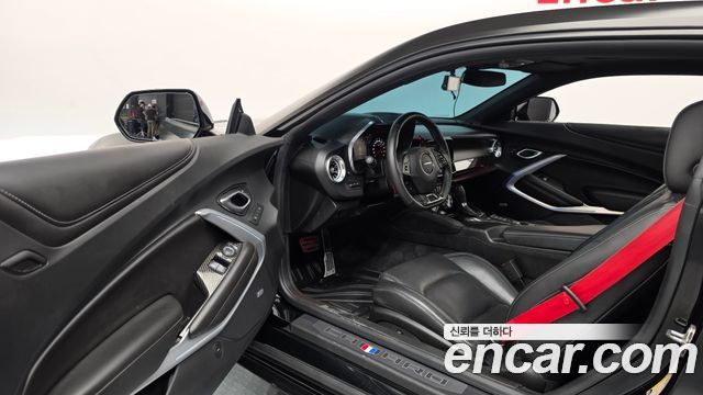 Chevrolet Camaro SS 6.2 V8 2017 — фото 10