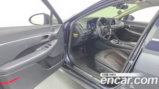 Hyundai Sonata (DN8) 2.0 Premium 2020 — фото 10