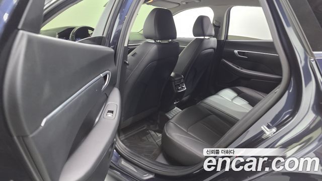 Hyundai Sonata (DN8) 2.0 Premium 2020 — фото 11