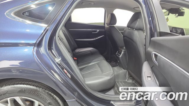 Hyundai Sonata (DN8) 2.0 Premium 2020 — фото 12