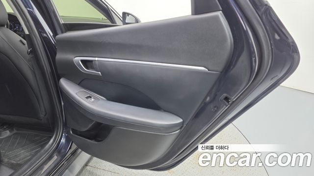 Hyundai Sonata (DN8) 2.0 Premium 2020 — фото 25
