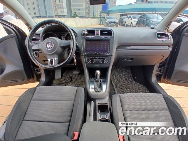 Volkswagen Golf (VI) 2.0 TDI StyleEdition 2013 — фото 10