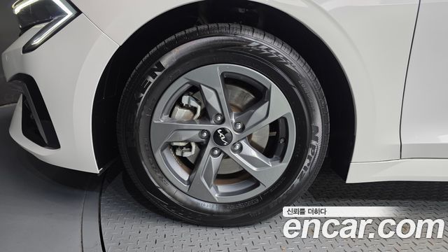 Kia K5 (III) 2.0 LPi(Rent) Trendy 2024 — фото 5