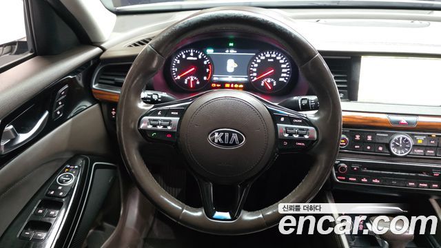 Kia K7 3.3 GDI Noblesse Special 2017 — фото 13