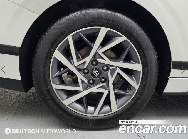 Hyundai Grandeur (GN7) 2,5 Gasoline 2WD Premium 2023 — фото 5