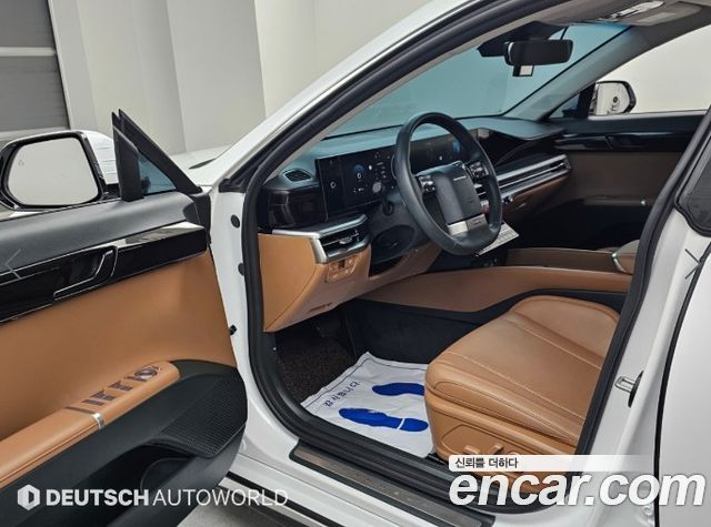 Hyundai Grandeur (GN7) 2,5 Gasoline 2WD Premium 2023 — фото 15