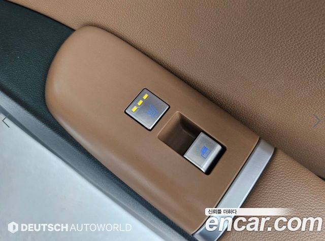 Hyundai Grandeur (GN7) 2,5 Gasoline 2WD Premium 2023 — фото 22