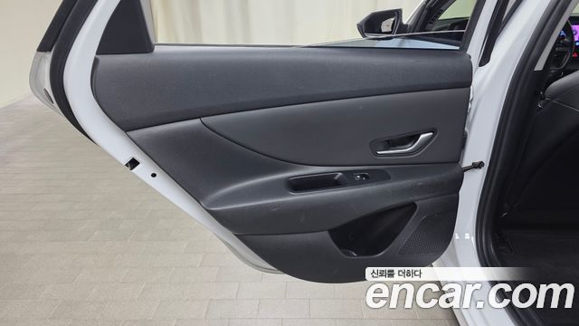 Hyundai Avante Hybrid (CN7) Smart 2023 — фото 25
