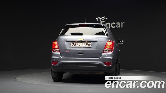 Chevrolet Trax 1.4 LS 2019 — фото 4