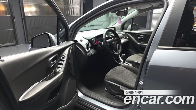 Chevrolet Trax 1.4 LS 2019 — фото 10