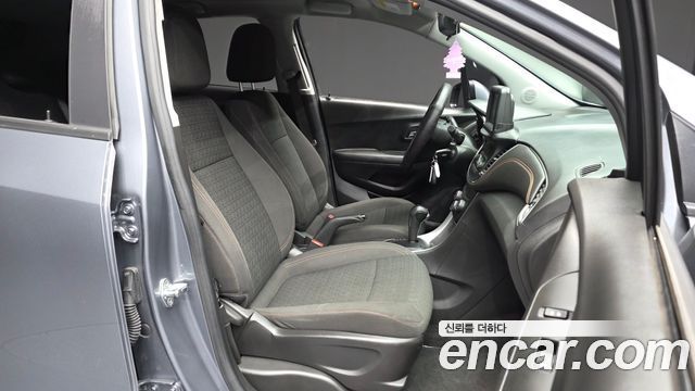 Chevrolet Trax 1.4 LS 2019 — фото 11