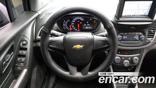 Chevrolet Trax 1.4 LS 2019 — фото 13