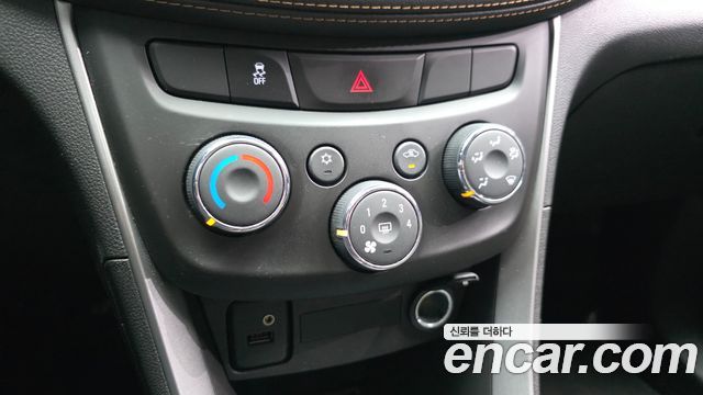 Chevrolet Trax 1.4 LS 2019 — фото 16
