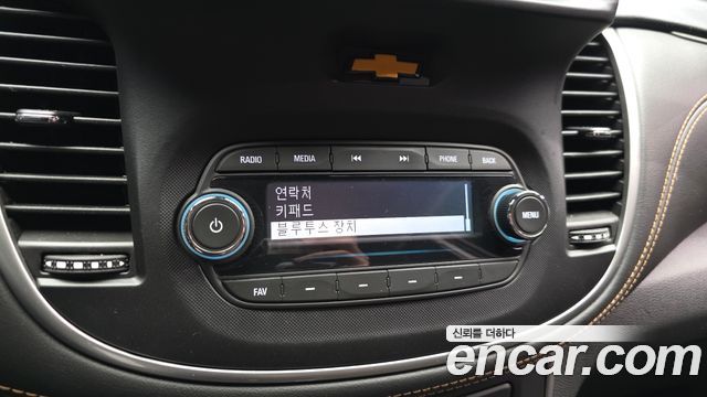 Chevrolet Trax 1.4 LS 2019 — фото 28