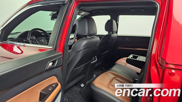 KG Mobility (SsangYong) Rexton Sports Khan Diesel 2.2 2WD Noblesse (5-Link) 2021 — фото 11