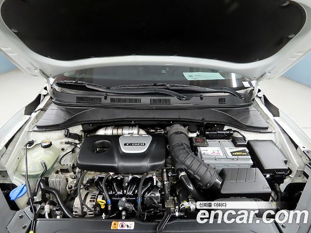 Hyundai Kona 1.6 Turbo 2WD Modern 2019 — фото 6