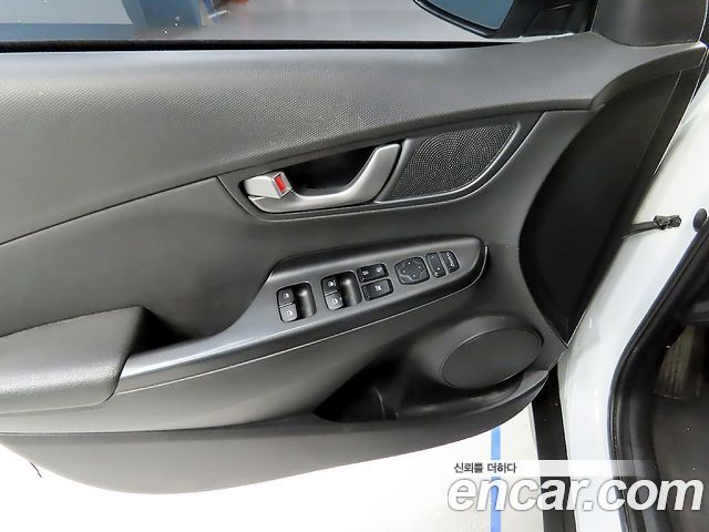 Hyundai Kona 1.6 Turbo 2WD Modern 2019 — фото 18