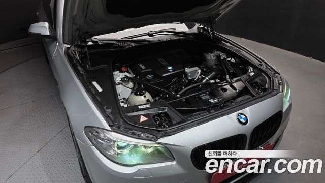 BMW 5 Series (F10) 528i 2014 — фото 6
