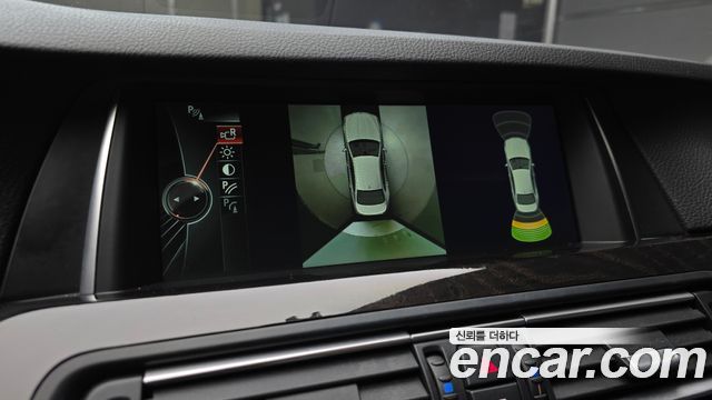 BMW 5 Series (F10) 528i 2014 — фото 14