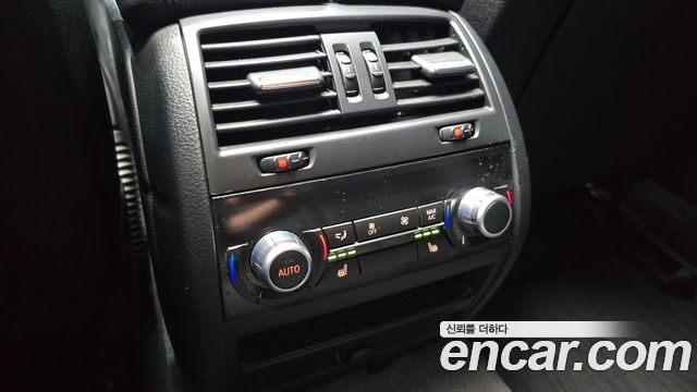 BMW 5 Series (F10) 528i 2014 — фото 17