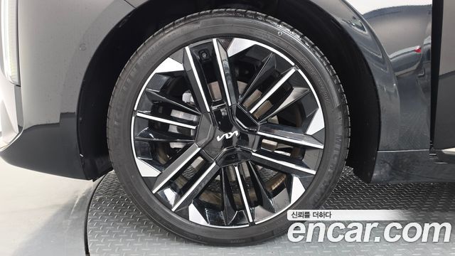 Kia K8 Hybrid Signature 2025 — фото 5