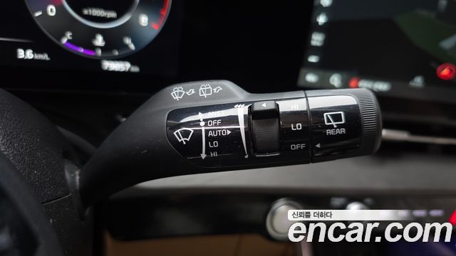 Kia Carnival (IV) Gasoline 9-seater Limousine(Special vehicle) 2022 — фото 18